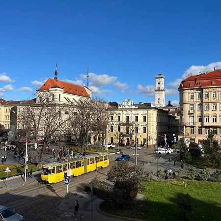 Lucky Apartmens In Centre Lviv 리비프 외부 사진